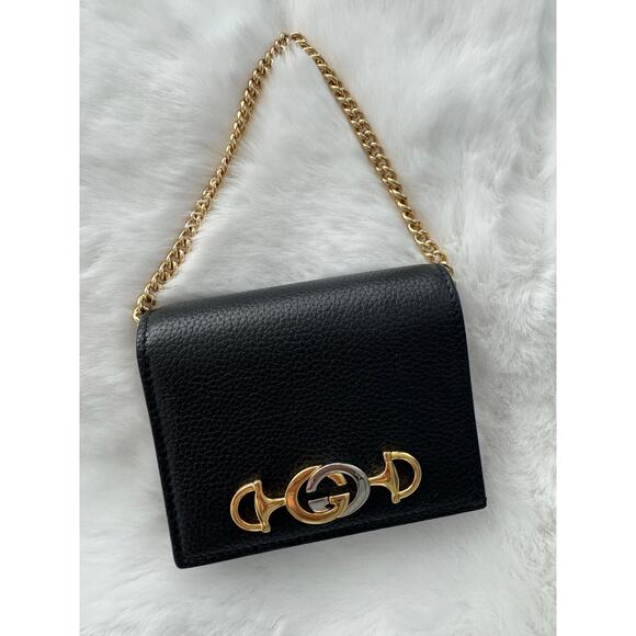 Gucci Zumi Compact Chain Card Case – Black Leather Wallet on Chain - Picture 1 of 8